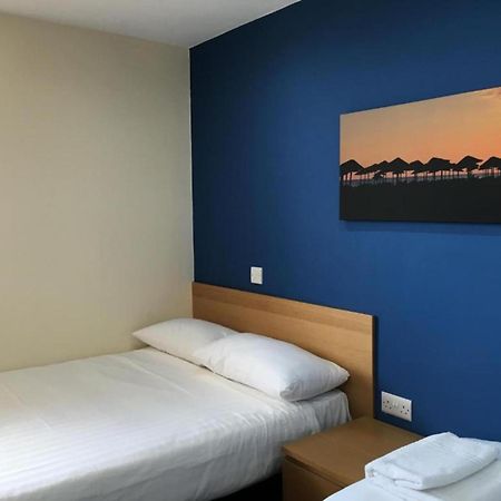 Oyo Wave Crest Hotel Blackpool Exterior photo